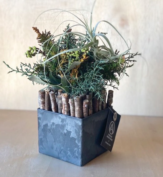 Momirno-Deco No2 Flower Vase